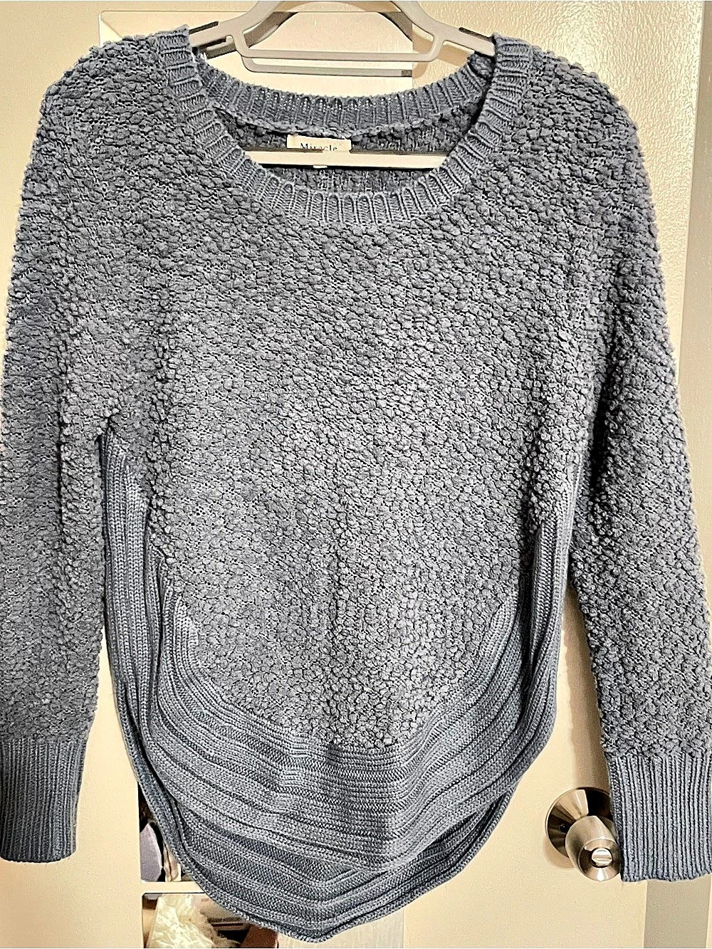Miracle USA Textured Knit long sleeves Sweater in Light Blue Size Women’s S/M